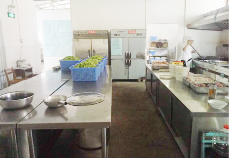 青白江人和学校食堂午夜福利视频网站设备现场使用图片